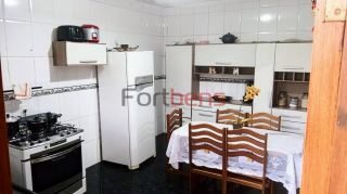 Casa Para Vender com 2 quartos 1 suítes no bairro de Laranjeiras em Caieiras