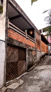 Casa Para Vender com 2 quartos 1 suítes no bairro de Laranjeiras em Caieiras