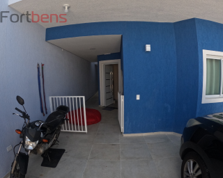 Sobrado Para Vender com 4 quartos 2 suítes no bairro Laranjeiras em Caieiras
