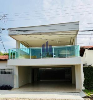 CR-Casa de Condomínio Para Alugar com 4 quartos 2 suítes no bairro Calhau em São Luís