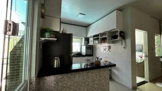 006-Casa de condomínio para venda tem 120 metros quadrados com 3 quartos Estrada Velha da Raposa