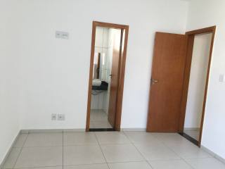 Apartamento Para Vender com 03 quartos 01 suítes no bairro Europa em Contagem