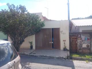 Casa Para Vender com 2 quartos no bairro Santa Fé em Betim