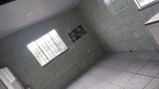 Casa Para Vender com 03 quartos no bairro Centro em Mateus Leme