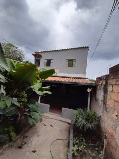 Casa Para Vender com 06 quartos no bairro São Salvador em Betim