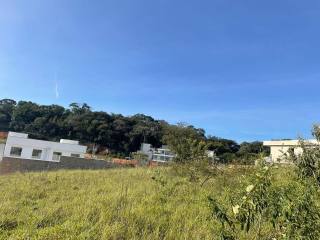 Lote / Terreno de Bairro Para Vender no bairro Guarujá Mansões em Betim