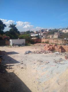 Lote / Terreno de Bairro Para Vender no bairro Bandeirinhas em Betim