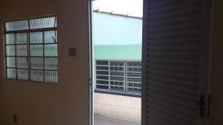 Casa Para Vender com 02 quartos no bairro Novo Eldorado em Contagem