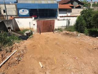 Lote / Terreno de Bairro Para Vender no bairro Petrolândia em Contagem