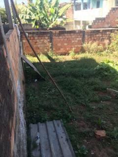 Casa Para Vender com 03 quartos no bairro Icaivera em Betim