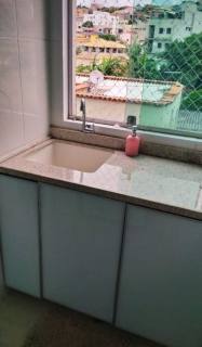 Apartamento Para Vender com 03 quartos no bairro Canaã - 1º Sessão em Ibirité