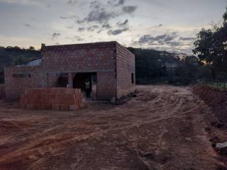 Sítio Para Vender com 03 quartos 01 suítes no bairro Colônia Santa Isabel em Betim