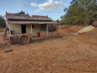 Sítio Para Vender com 03 quartos 01 suítes no bairro Colônia Santa Isabel em Betim