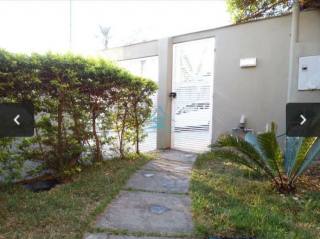 Casa Para Vender com 03 quartos 01 suítes no bairro Chácara Contagem em Contagem