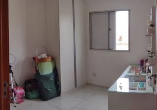 Apartamento Para Vender com 03 quartos 01 suítes no bairro Alvorada em Contagem