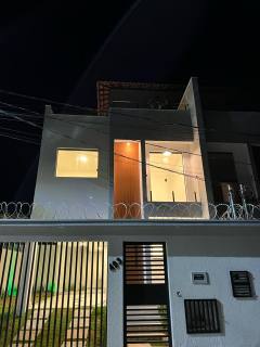 Casa Para Vender com 03 quartos no bairro Senhora das Graças em Betim