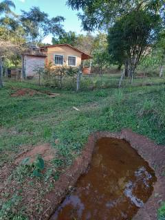 Sítio Para Vender com 07 quartos no bairro Zona Rural em Ritápolis