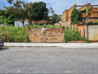 Lote / Terreno de Bairro Para Vender no bairro Petrovale em Betim