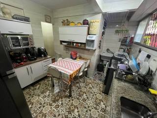 Apartamento Para Vender com 03 quartos no bairro Prado em Belo Horizonte