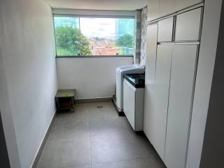 Apartamento Para Vender com 03 quartos 01 suítes no bairro Califórnia em Belo Horizonte