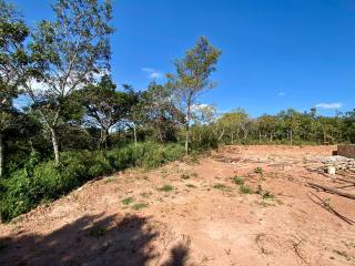 Fazenda Para Vender com 03 quartos 01 suítes em Mateus Leme