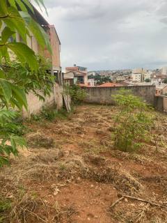 Lote / Terreno de Bairro Para Vender no bairro Coqueiros em Belo Horizonte