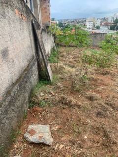 Lote / Terreno de Bairro Para Vender no bairro Coqueiros em Belo Horizonte