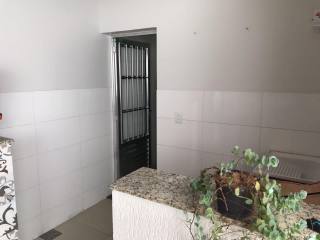 Casa Para Vender com 02 quartos 01 suítes no bairro Icaivera em Contagem