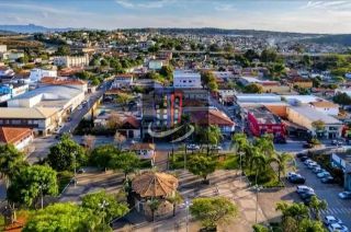 Lote / Terreno de Bairro Para Vender no bairro Cidade Satélite em Juatuba