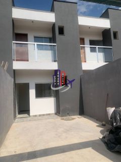 Casa Triplex Para Vender com 03 quartos 02 suítes no bairro Vila Verde em Betim