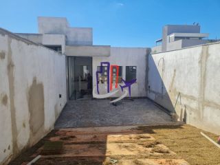 Casa Para Vender com 03 quartos 01 suítes no bairro Industrial São Luiz em Contagem