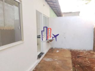 Casa Geminada Para Vender com 02 quartos no bairro Planalto em Mateus Leme