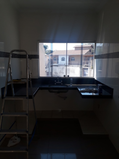 Casa de Condomínio Para Vender com 03 quartos 01 suítes no bairro Tropical em Contagem