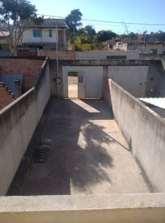 Casa Para Vender com 03 quartos e 01 suíte no bairro Tropical em Contagem