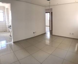 Apartamento Para Vender com 03 quartos no bairro Alvorada em Contagem