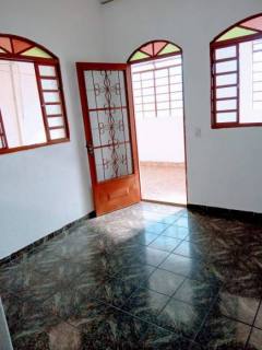 Casa Para Vender com 02 quartos no bairro Darcy Vargas em Contagem