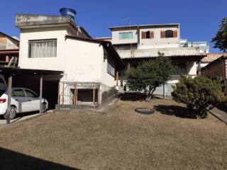 Casa Para Vender com 03 quartos e 02 suítes no bairro Inconfidentes em Contagem.