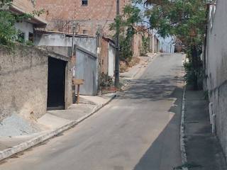 Lote / Terreno de Bairro Para Vender no bairro Petrovale em Betim