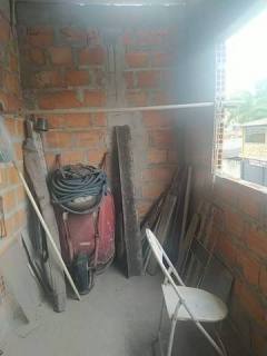 Casa Para Vender com 06 quartos no bairro Laranjeiras em Betim