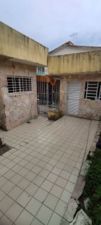 CASA DISPONÍVEL PARA VENDA