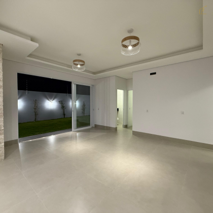 IMÓVEL NOVO DISPONÍVEL PARA VENDA NO BAIRRO VENEZA