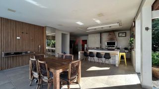 Casa Para Venda com 03 quartos, sendo 02 suítes no bairro Jardim Tropical em Rio Branco