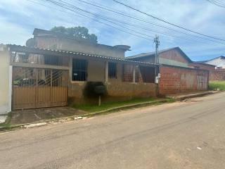 Casa à venda com 2 quartos, em Rio Branco