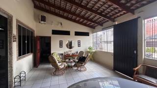 Casa Para Vender com 4 quartos 3 suítes no bairro Jardim Tropical em Rio Branco