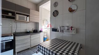 Apartamento à venda, com 3 quartos sendo 01 suíte.