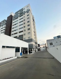 Apartamento no bairro Areias