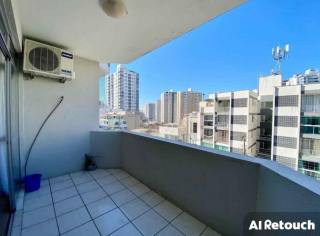 Apartamento de 02 dormitórios e suíte no centro do Kobrasol