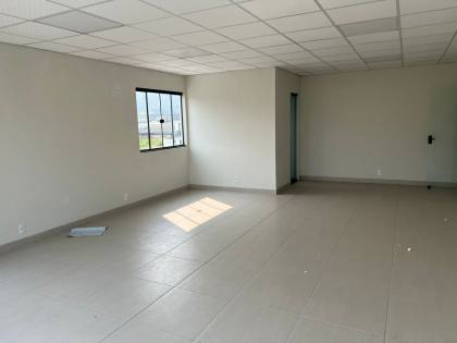 Sala comercial para locação em Palhoça