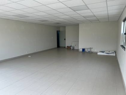 Sala comercial para locação em Palhoça