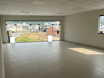 Sala comercial para locação em Palhoça